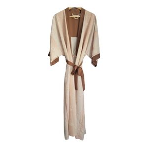 Contessa Di Roma XL Vintage Robe